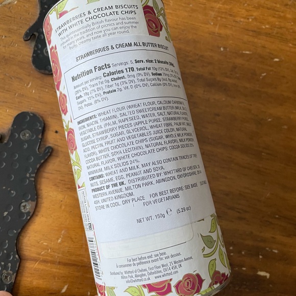 New Whittard Of Chelsea Strawberries & Cream Biscuits William Morris Tin Cookies - Picture 3 of 10